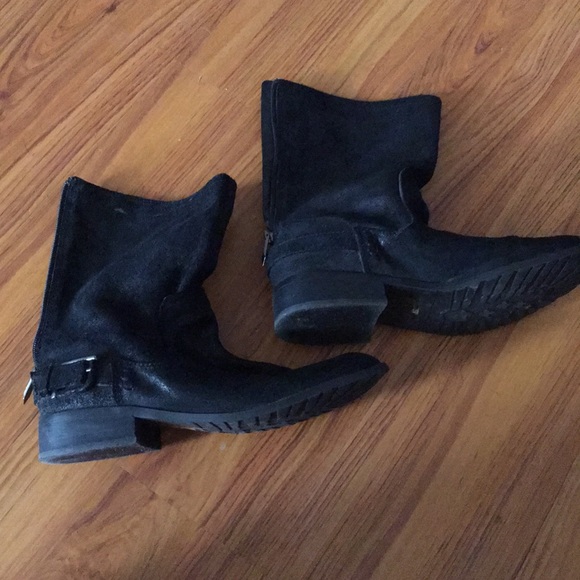 Black Suede boots - Picture 1 of 4
